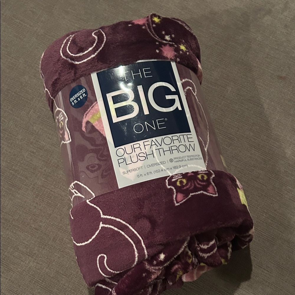 The Big One Supersoft Oversized Plush Throw Witch Magic Cat Purple 5ft x 6ft